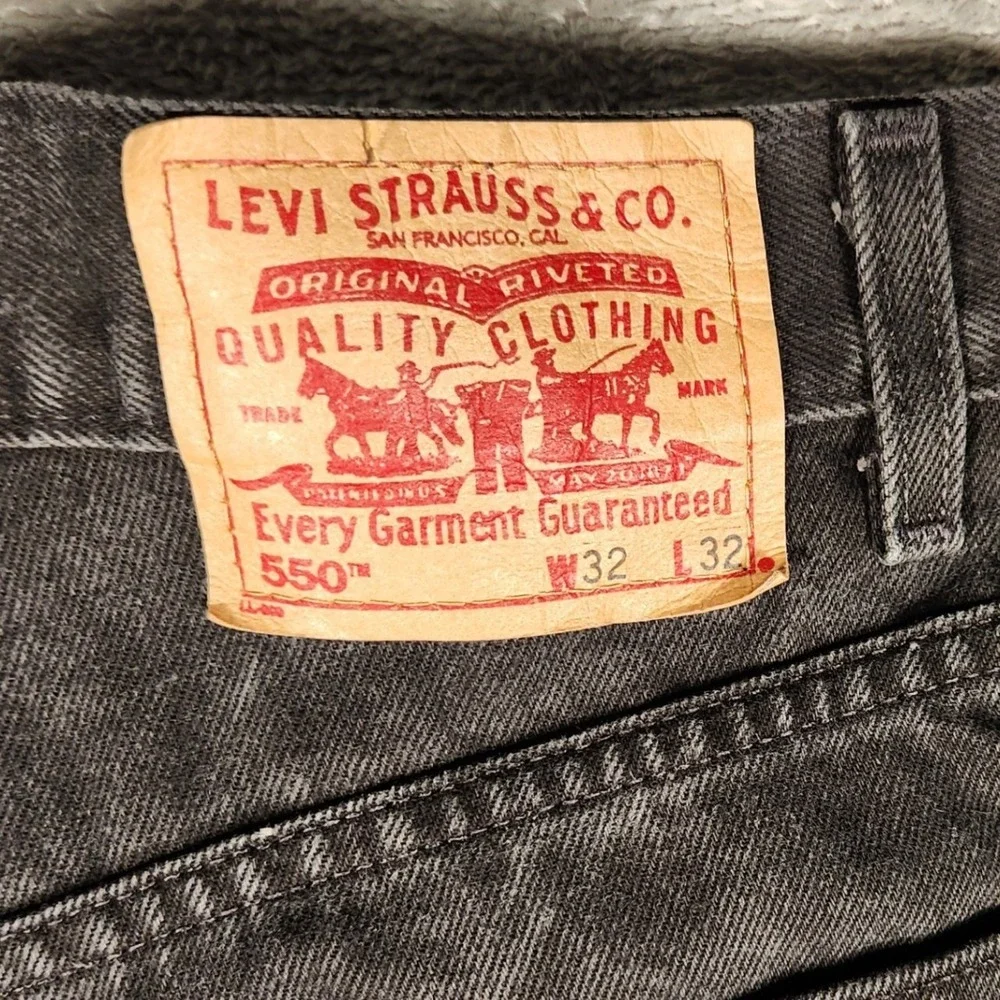 Levi's 550 Relaxed Fit Jeans Mens W32 L32 Black Excellent Faded Denim Tapered